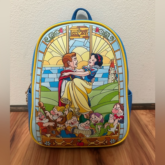 NWT Loungefly Disney Snow White and the seven dwarfs stain glass backpack - Picture 2 of 5